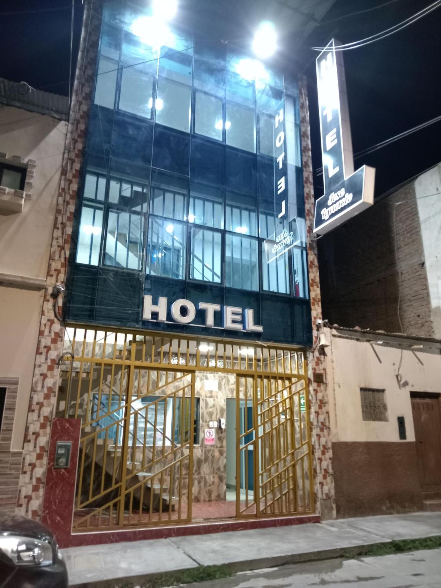 Hotel Jose Ignacio Chepen Exterior photo